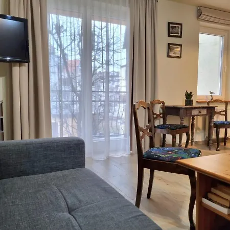 Apartment W Porcie - Blisko Plazy - Molo - Latarnia Morska *